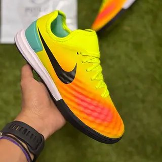 Nike Magistax Colores