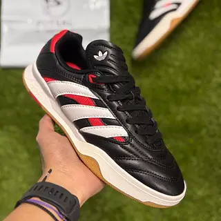 Adidas Predator Mundial Negra