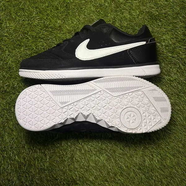 Nike Gato 2 Negro Blanco