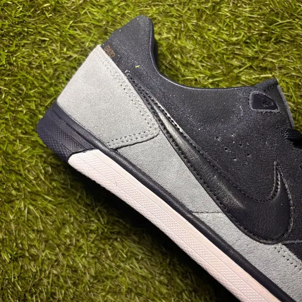 Nike Gato 2 Gris