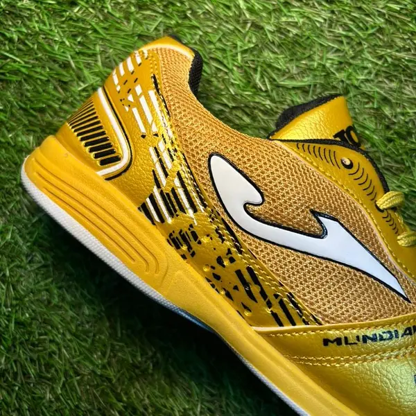 Joma Mundial Dorada