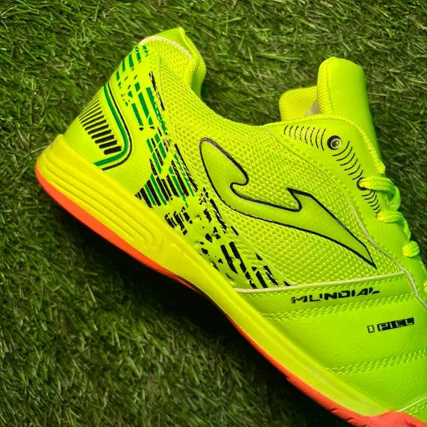 Joma Mundial Verde