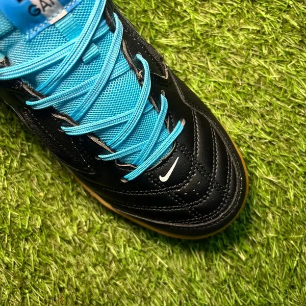 Nike Gato Negra Azul