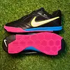 Nike Gato Negra Fucsia
