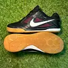 Nike Gato Negro Rosado