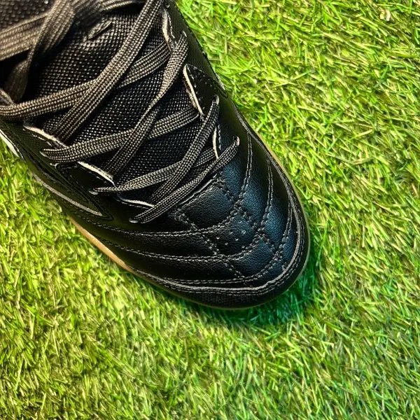 Nike Gato Negro Rosado