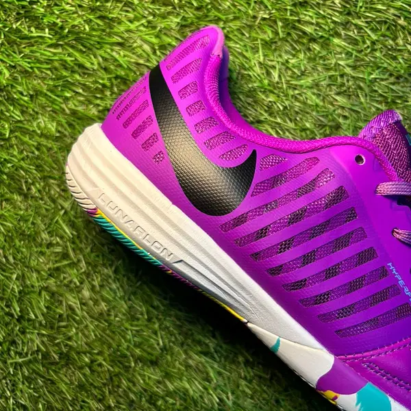 Lunar Gato Morada