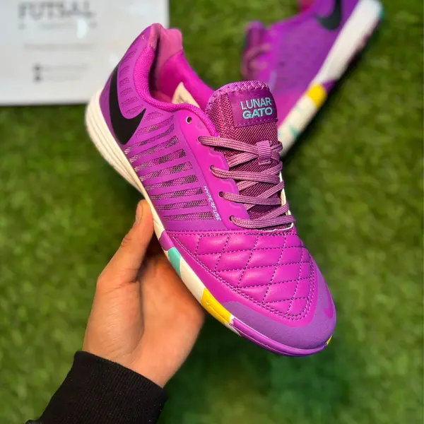 Lunar Gato Morada