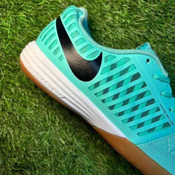 Lunar Gato Verde