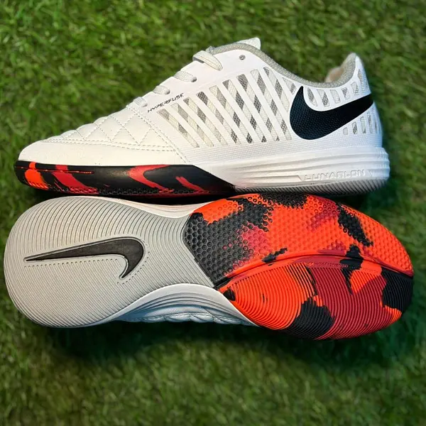 Lunar Gato Roja Militar