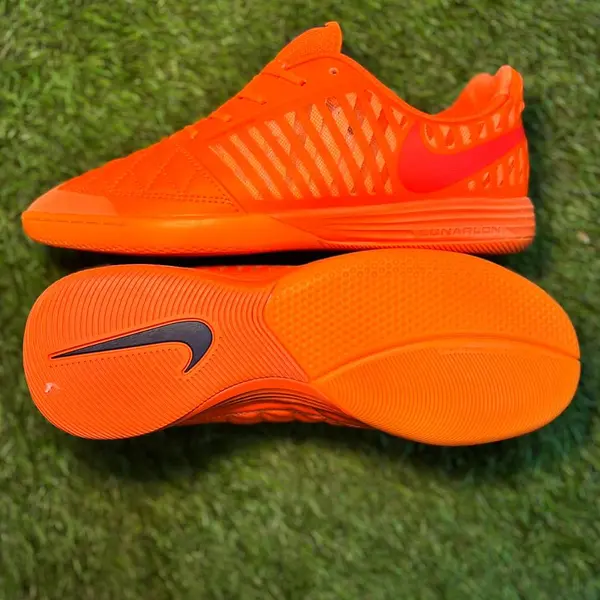 Lunar Gato Naranja