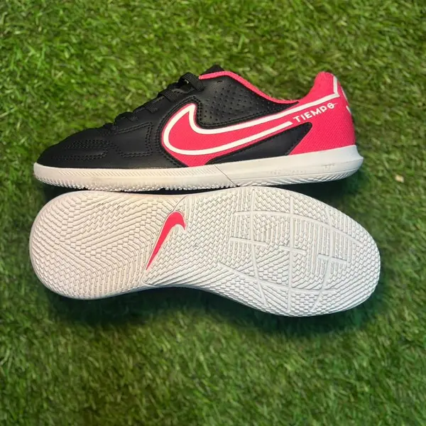 Nike Tiempo Junior Negro Rosado