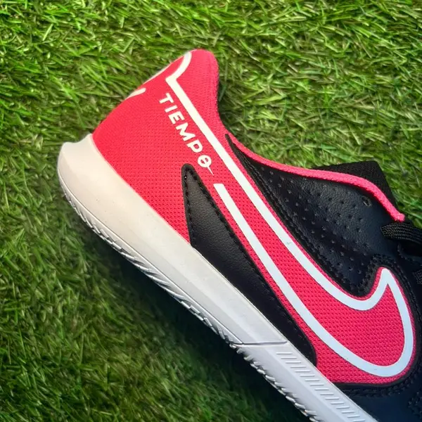 Nike Tiempo Junior Negro Rosado