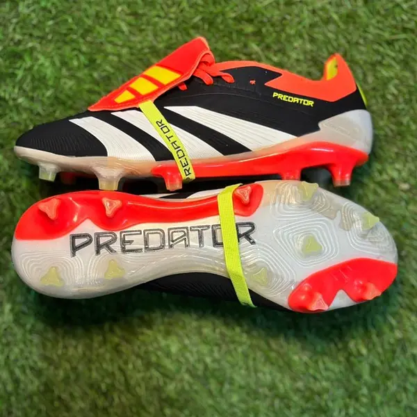 Predator 24 Lengua Negro Naranja