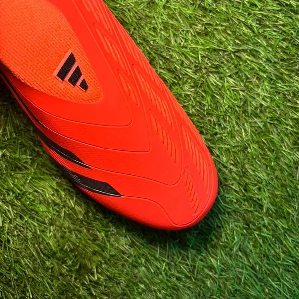 Predator 24 Naranja Sin Cordones