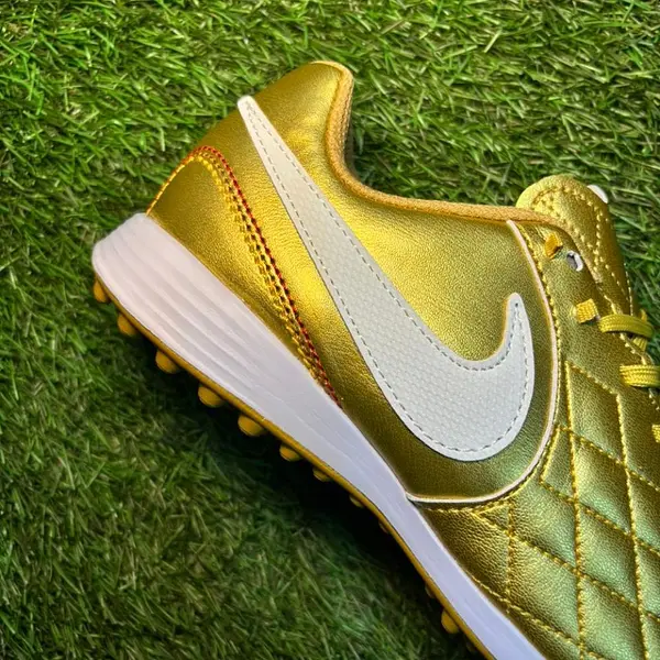 Torretin R10 Dorado