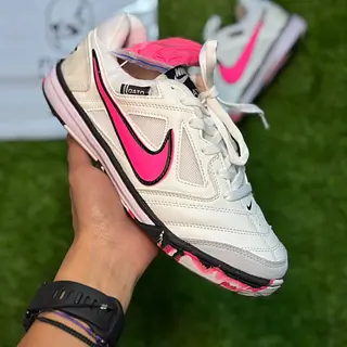 Gato Militar Blanca Rosa