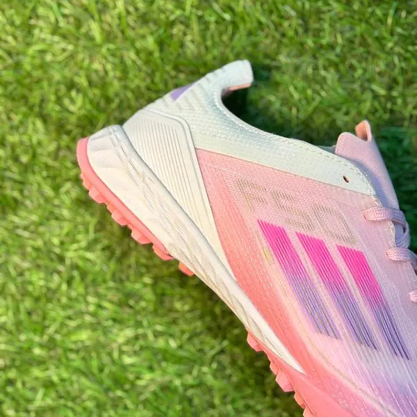 F50 Yamal Rosa